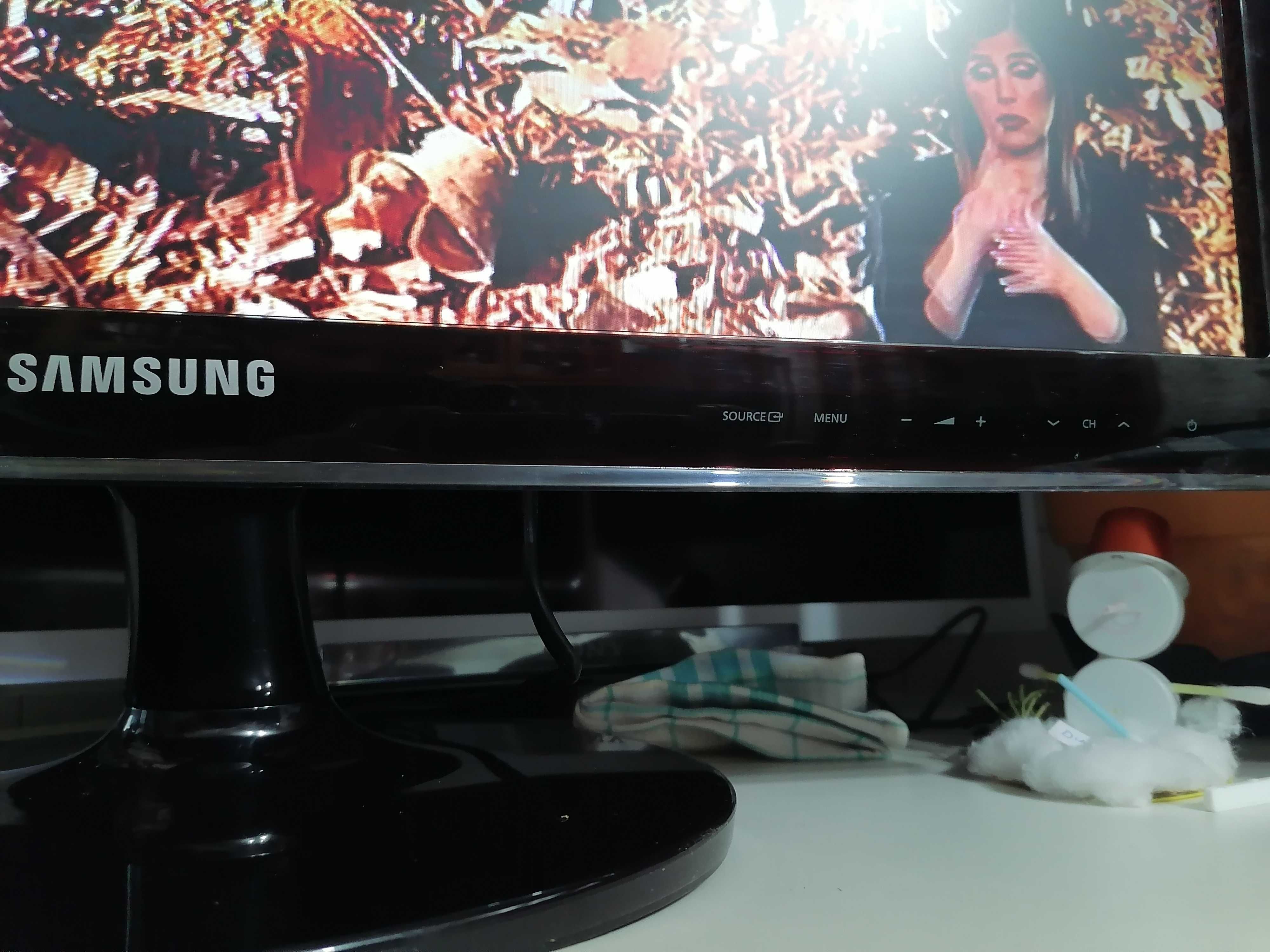 Televisão smart tv Samsung monitor (23") pixels Full HD Preto