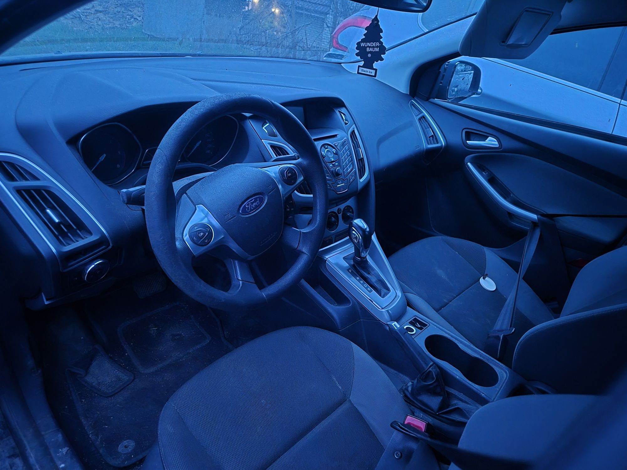 FORD FOCUS 2.0 tdci / 2011 rok / automat / uszkodzony