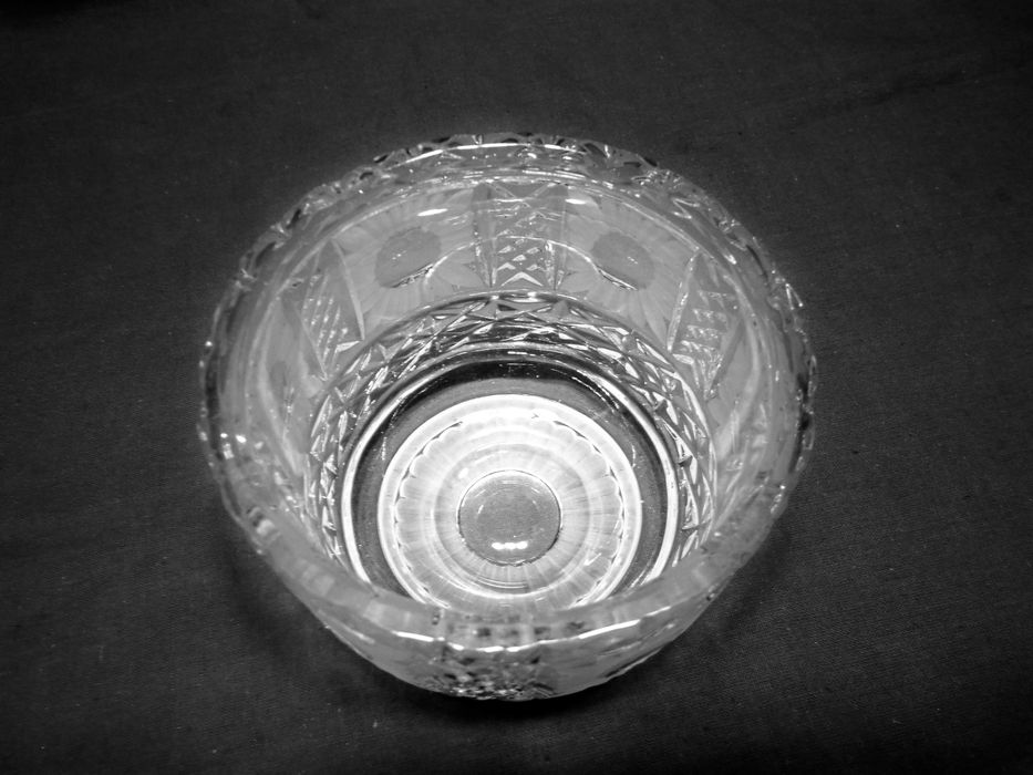 Ваза для конфет хрустальная и др.