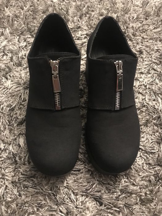 Buty w rozmiarze 38