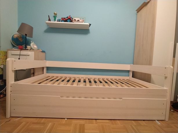 Stelaż, łóżko dziecięce z szufladą