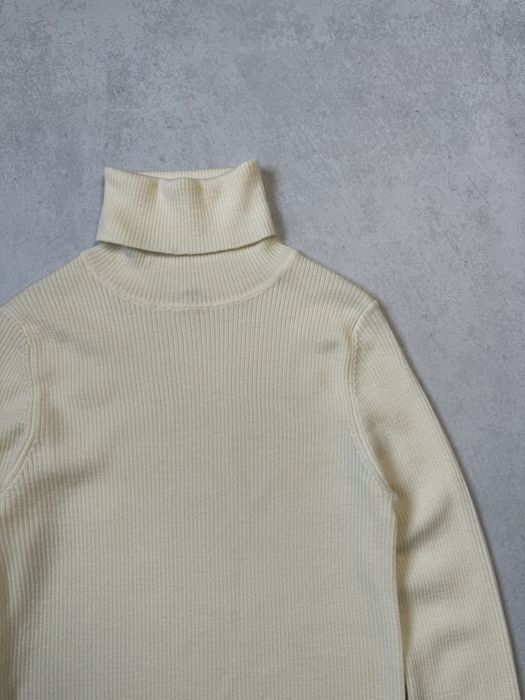 Шерстяной гольф в рубчик Uniqlo женский бежевый (оригинал)