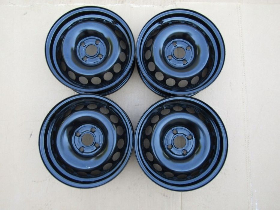 4x Felgi 15 Citroen C1 I II Toyota Aygo I II Peugeot 107 108 4,5 4x100 ET35