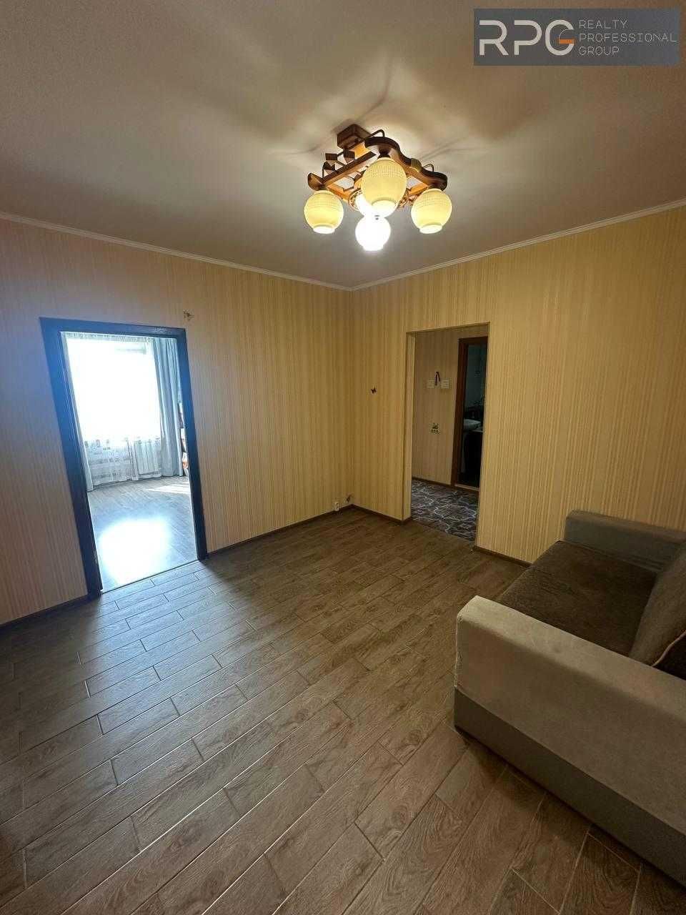 Продаж 3к квартири з ремонтом вул. Радунська Деснянський рн