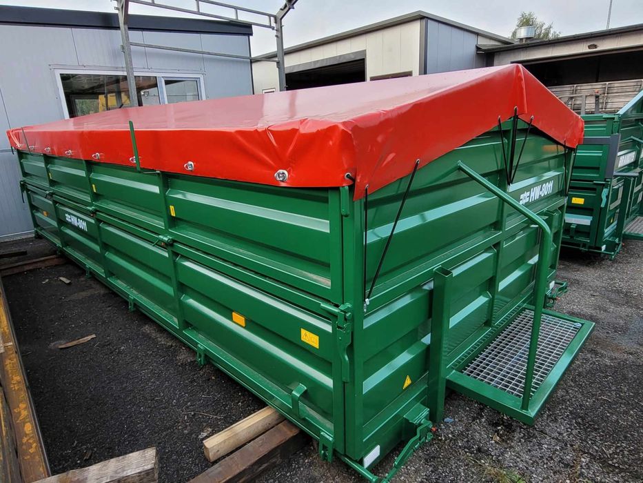 Zabudowa przyczepy rolniczej dostępna od ręki HL 8011