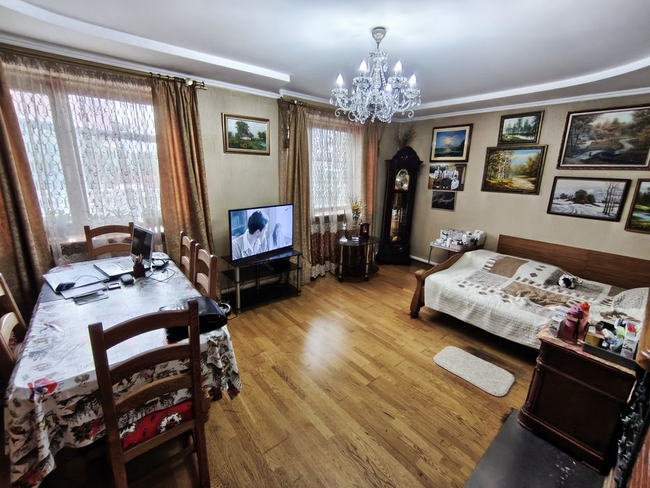 Продаж будинку в селі Геронимівка. Будинок в передмісті Черкас.