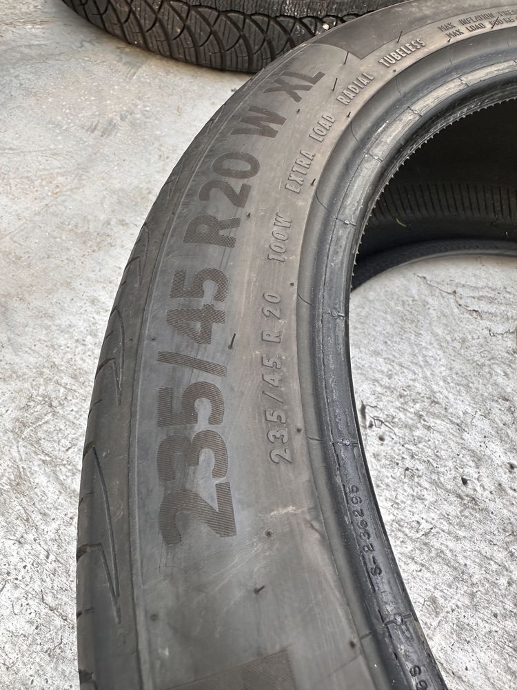 Ризина 235/45R20 W XL