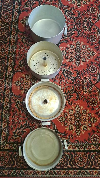 Соковарка для отримання натурального соку з ягід, фруктів, овочів