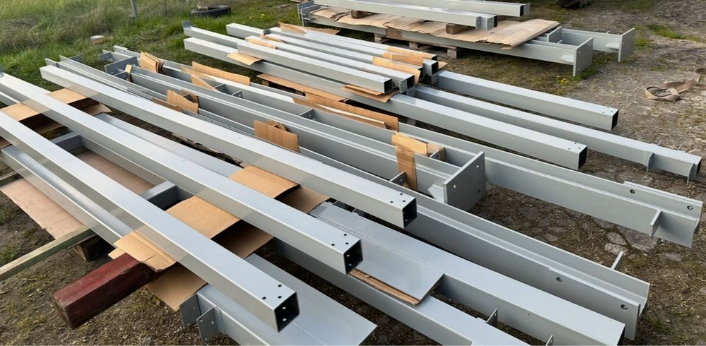 Balustrady, ogrodzenia, płoty, wiaty, hale, konstrukcje stalowe