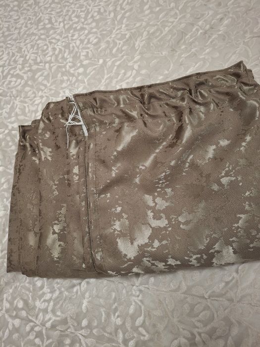 Штори готові нові,  мрамор!! 2шт. 1.50м.  ×2.50 висота
