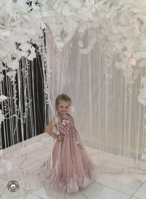 Святкова ,випускна сукня для дівчинки