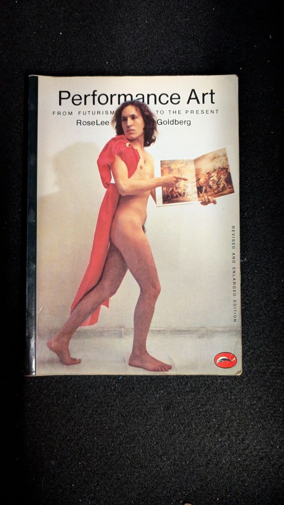 Livros e revistas de arte