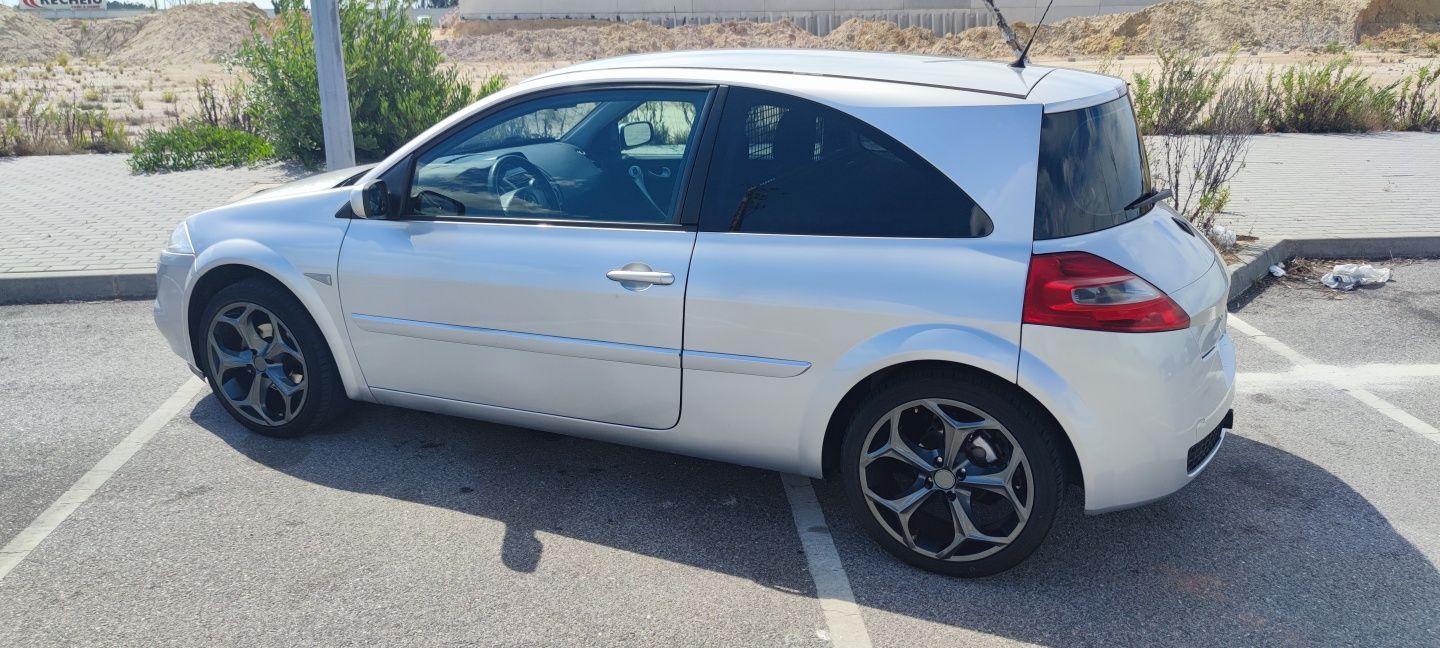 Renault Megane Fase 2  Comercial ANO  2008