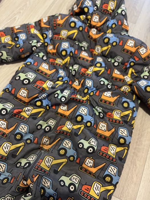 Зимовий дуже теплий комбенізон від next на 4-5 років