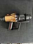 Korpus z silinikiem dyson v12 złoty