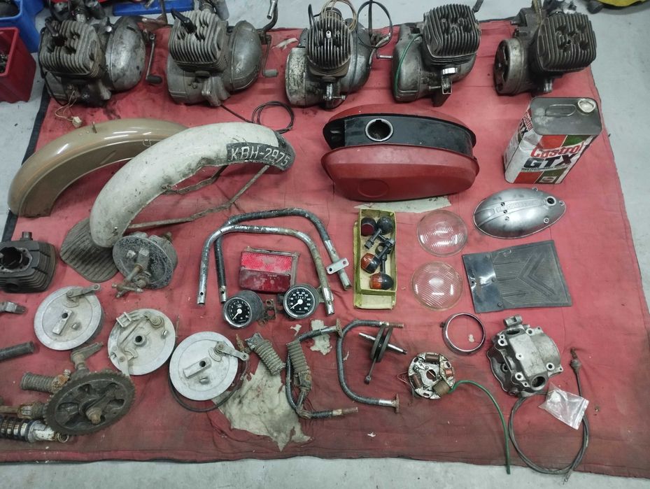 Wyprzedaż kolekcji części wsk, wfm, simson, jawa, romet, mz literatura