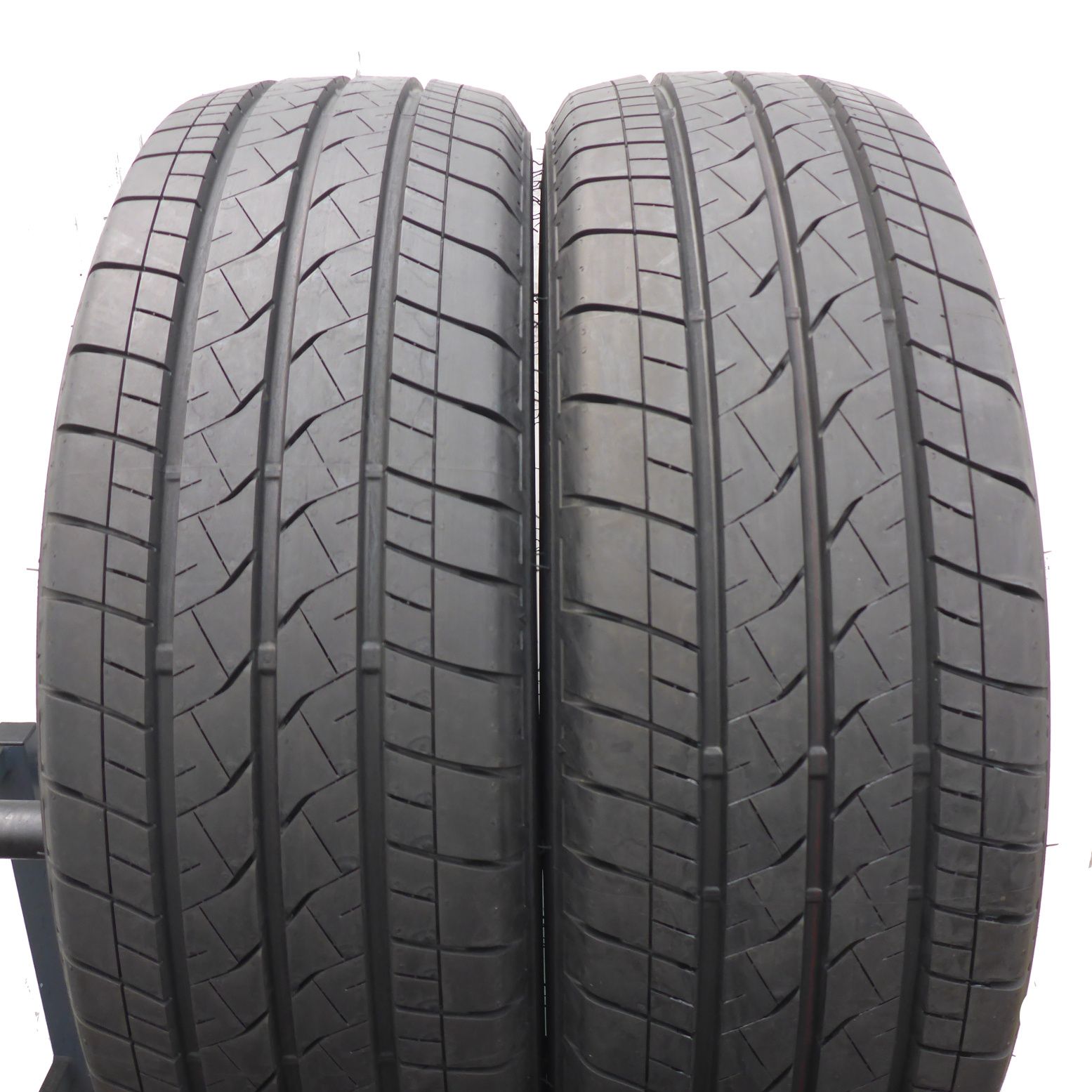 Opony 205/65/16C Bridgestone 205/65R16C 107/105T Letnie 2020 Jak Nowe