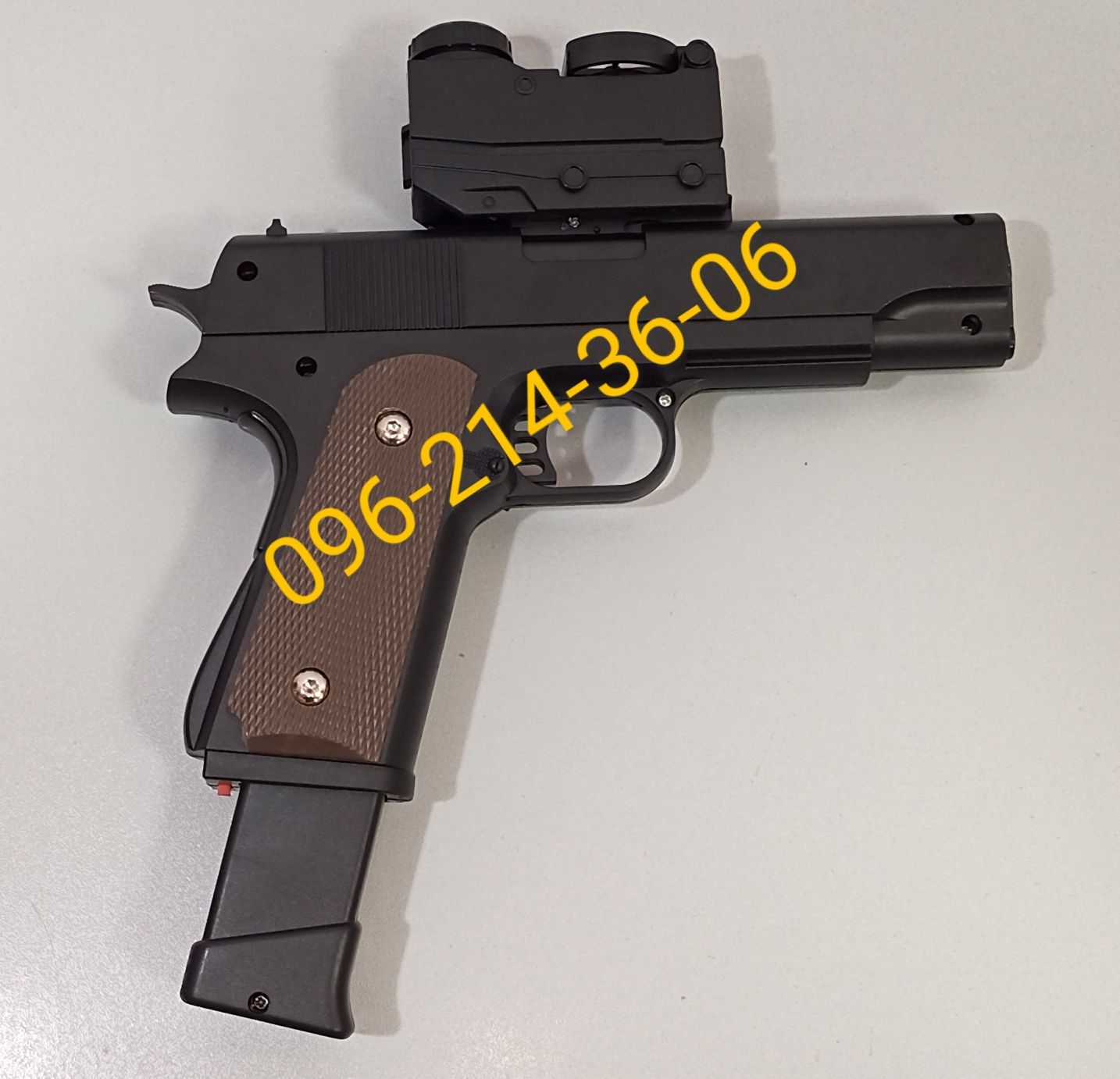 Детский пистолет Colt M1911 black на аккумуляторе на пульках и орбизах