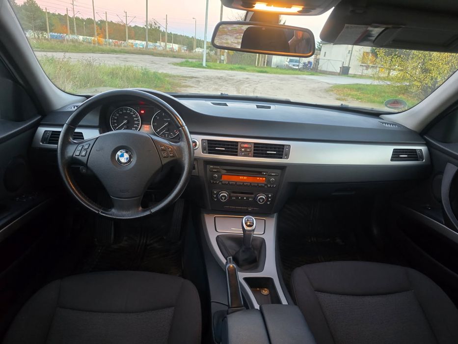 Bmw e90 318i 2008