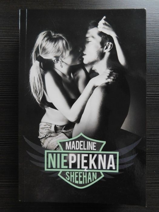 "Niepiękna" M.Sheehan, tom 2 cyklu Niepokorna