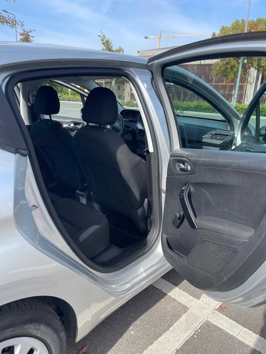 Peugeot 208 1.4 hdi