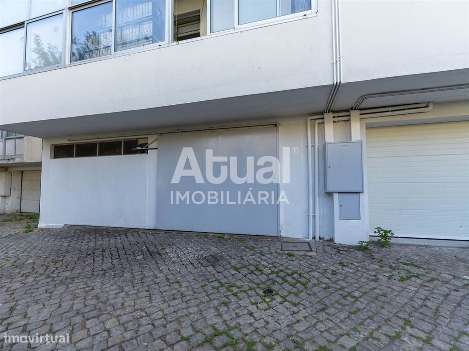 Garagem  Arrendamento em Caldas de Vizela (São Miguel e São João),Vize