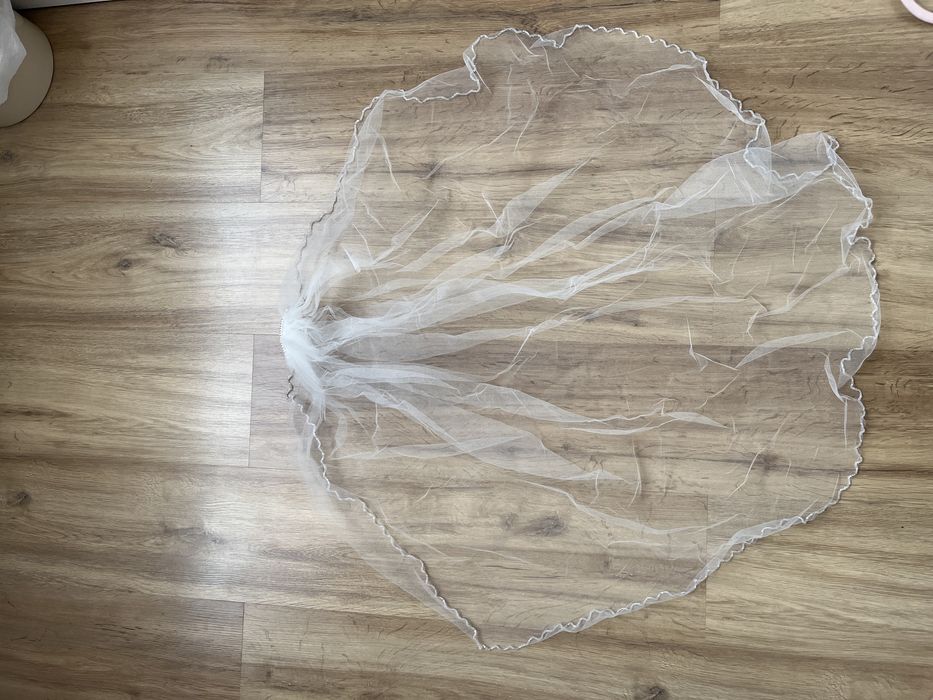 Welon ślubny krótki