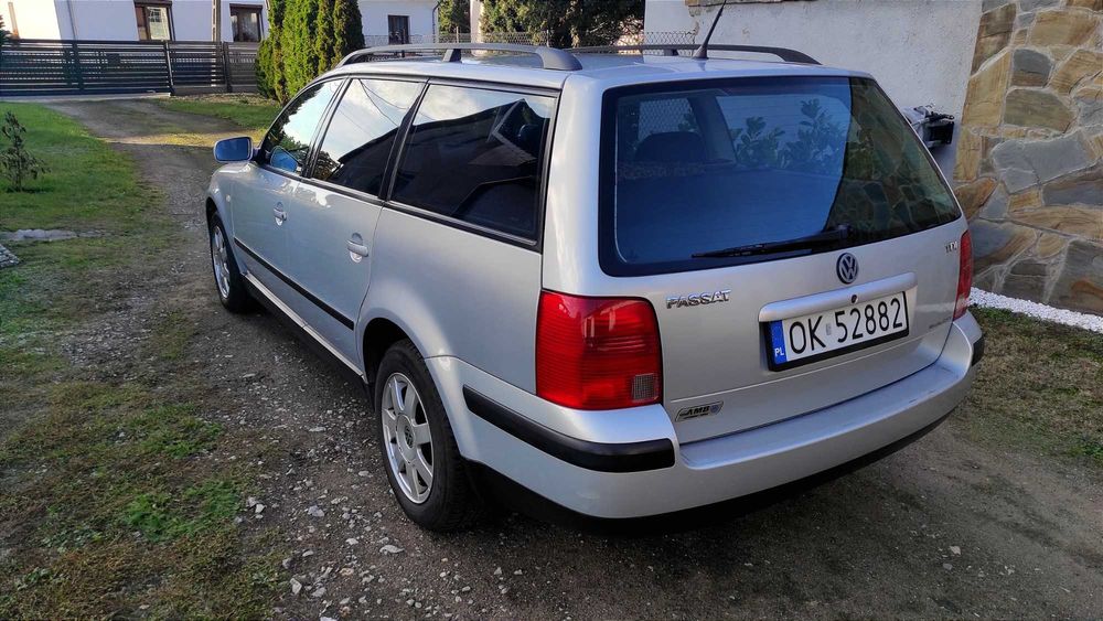 WV Passat B5  1.9 TDI 2000r  116KM oryginalny przebieg, garażowany.