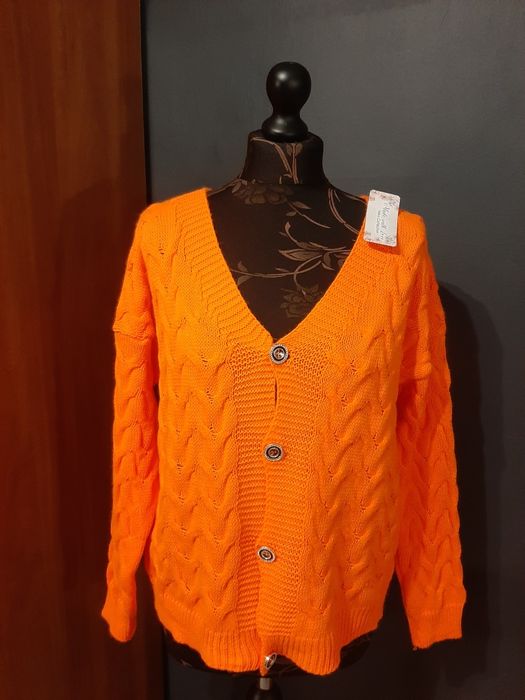 Nowy pomarańczowy dzianinowy sweterek damski Italia