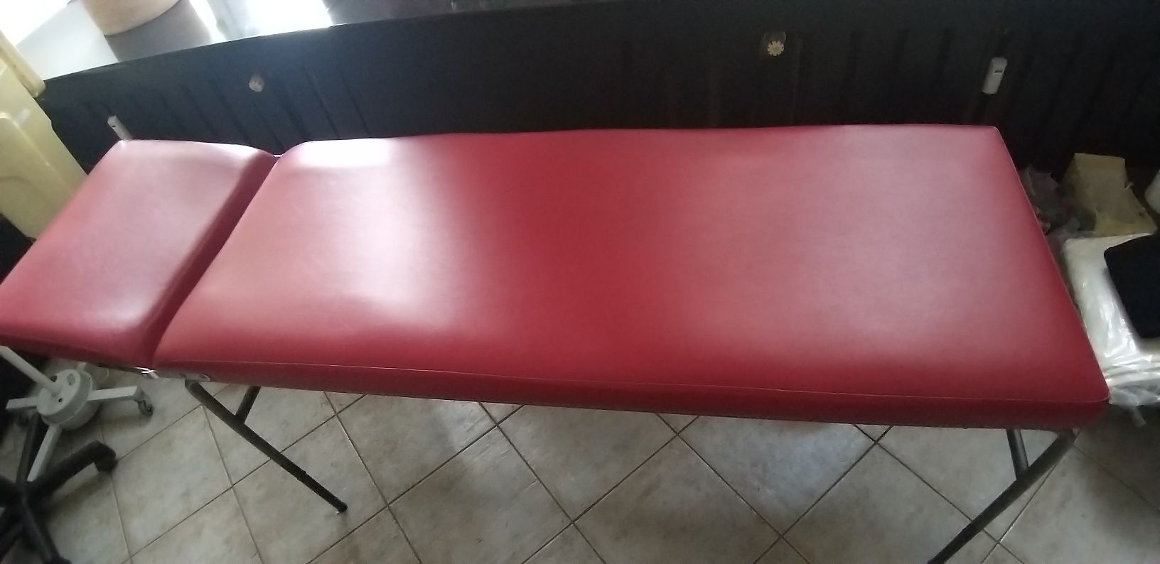 Fotel kosmetyczny, kozetka fizjoterapeutyczna,