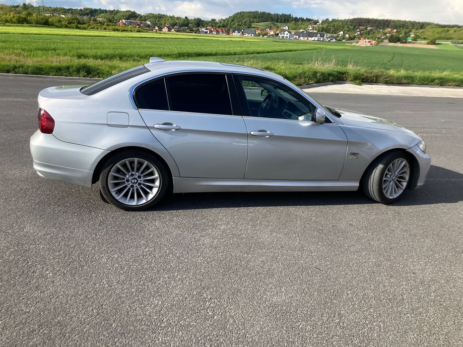 BMW E90 325i xDrive AUTOMAT