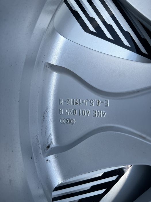 Диски легкосплавні 5х112 r19 et36 Audi E-tron A6 Q5 Q3 Q7 original