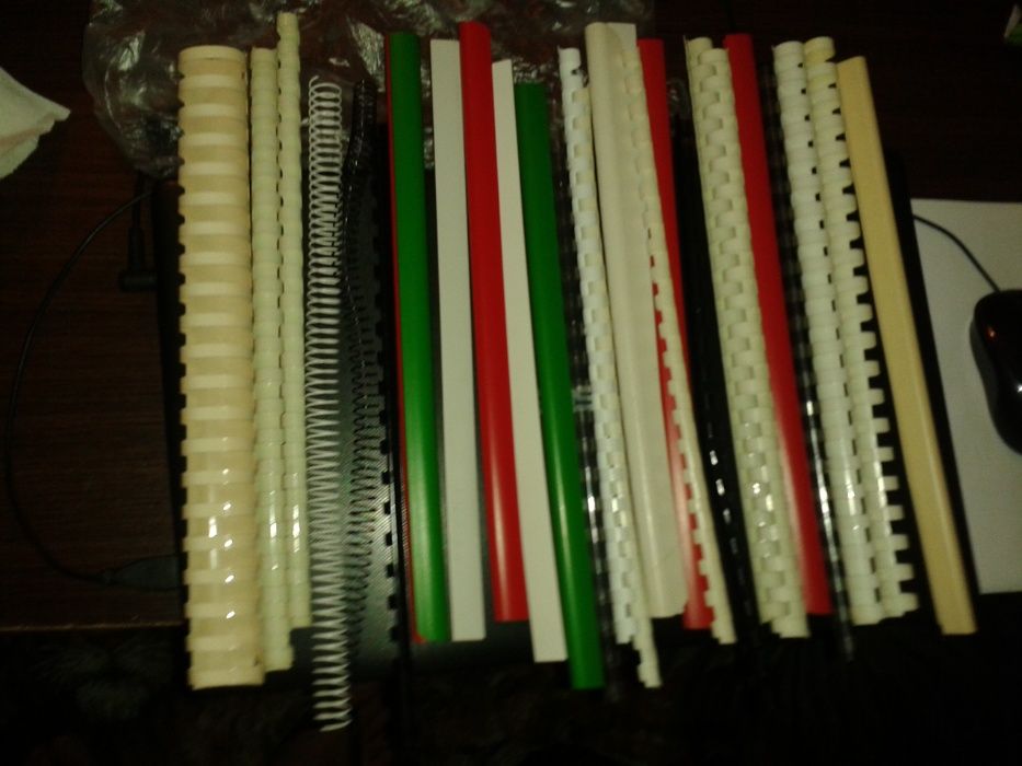 Argolas de Encadernação, Plástico e metal, várias cores, 30 unidades