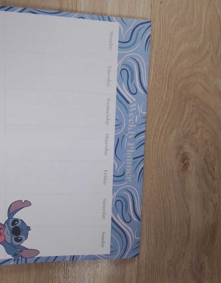 Tygodniowy planner z motywem postaci Stithaz bajki "Lilo i Stitch"