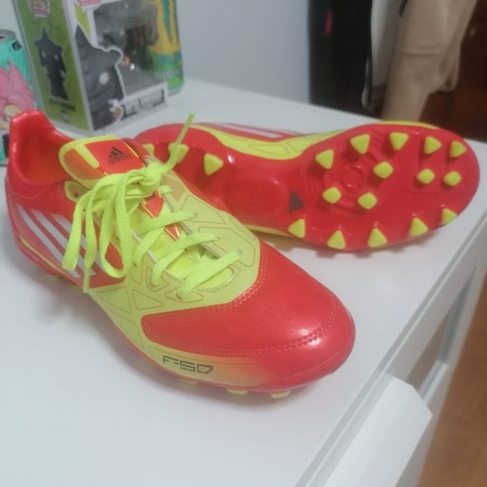 Chuteiras Adidas F50 n37