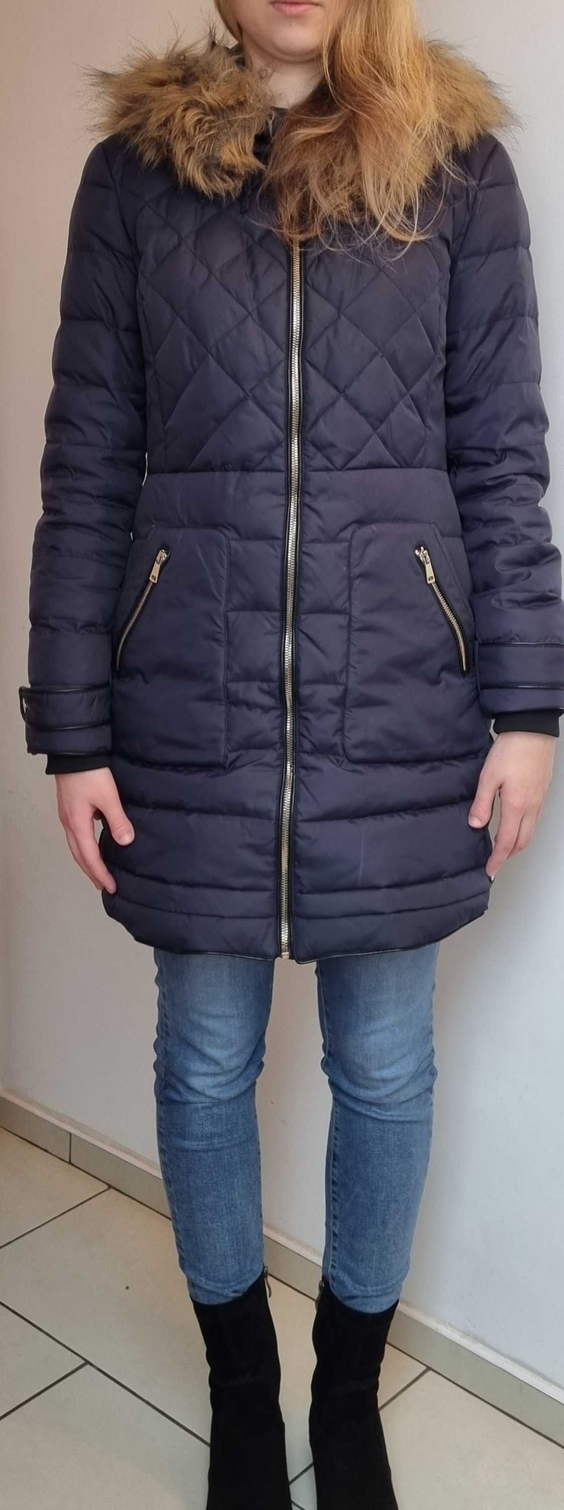 Granatowa kurtka płaszcz puchowa jesienna zimowa z puchatymkołnieżem S