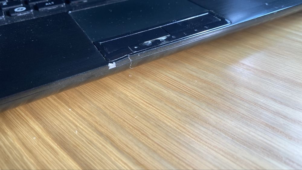 Toshiba Satellite R630-13U + Acessórios