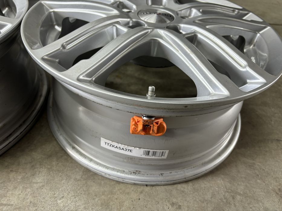 Felgi aluminiowe 5x105x15 6J ET37 OPEL + czujniki cisnienia
