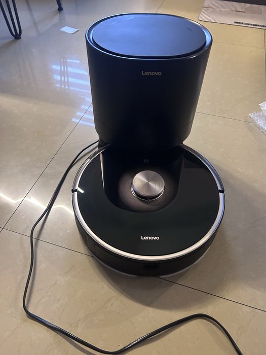 Robot sprzatajacy lenowo T1