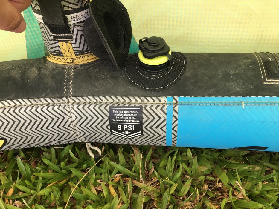 Kite - Naish Dash 2017/2018 size 9 - big air/freestyle - like new