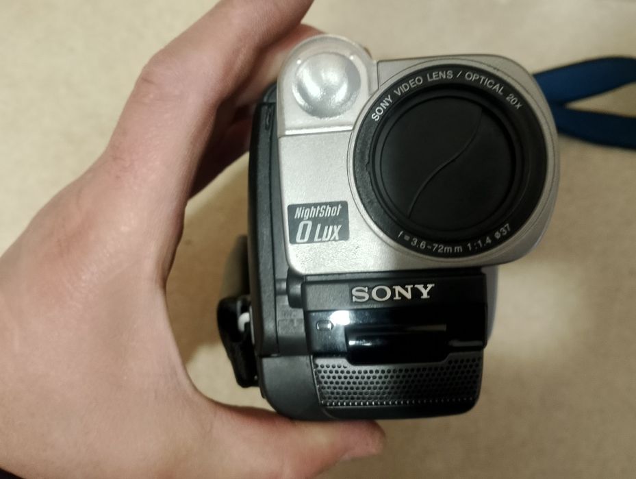 Видеокамера Sony