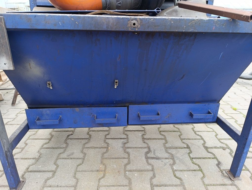 Stół do ręcznego szlifowania ATBlu