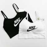 Спортивный топ с логотипом "Nike"