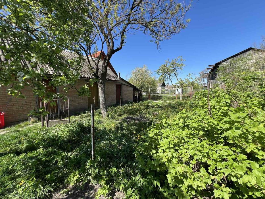 Будинок у місті