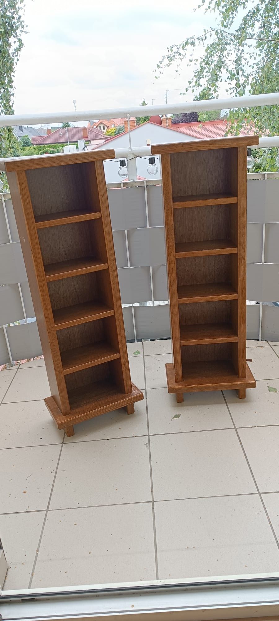 Regały/półki wolnostojące