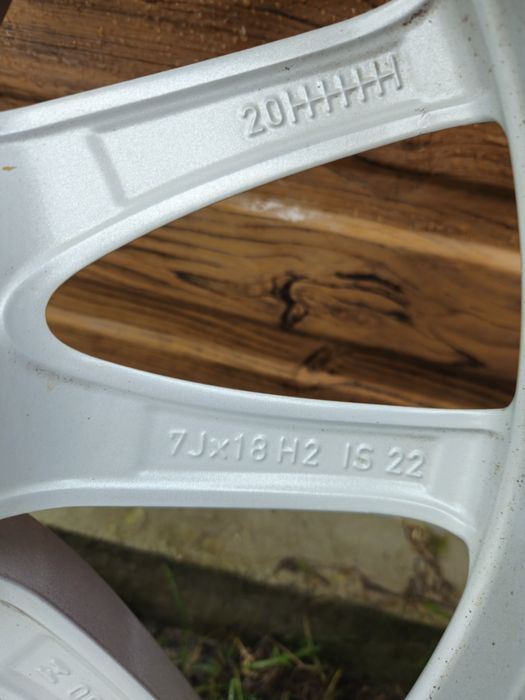 Komplet kół BMW x3/x4 18 cali, 5x120