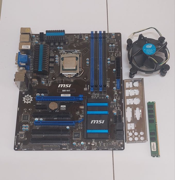 Motherboard MSI B85-G43 + i5 4460 + 4gb ram  + cooler
