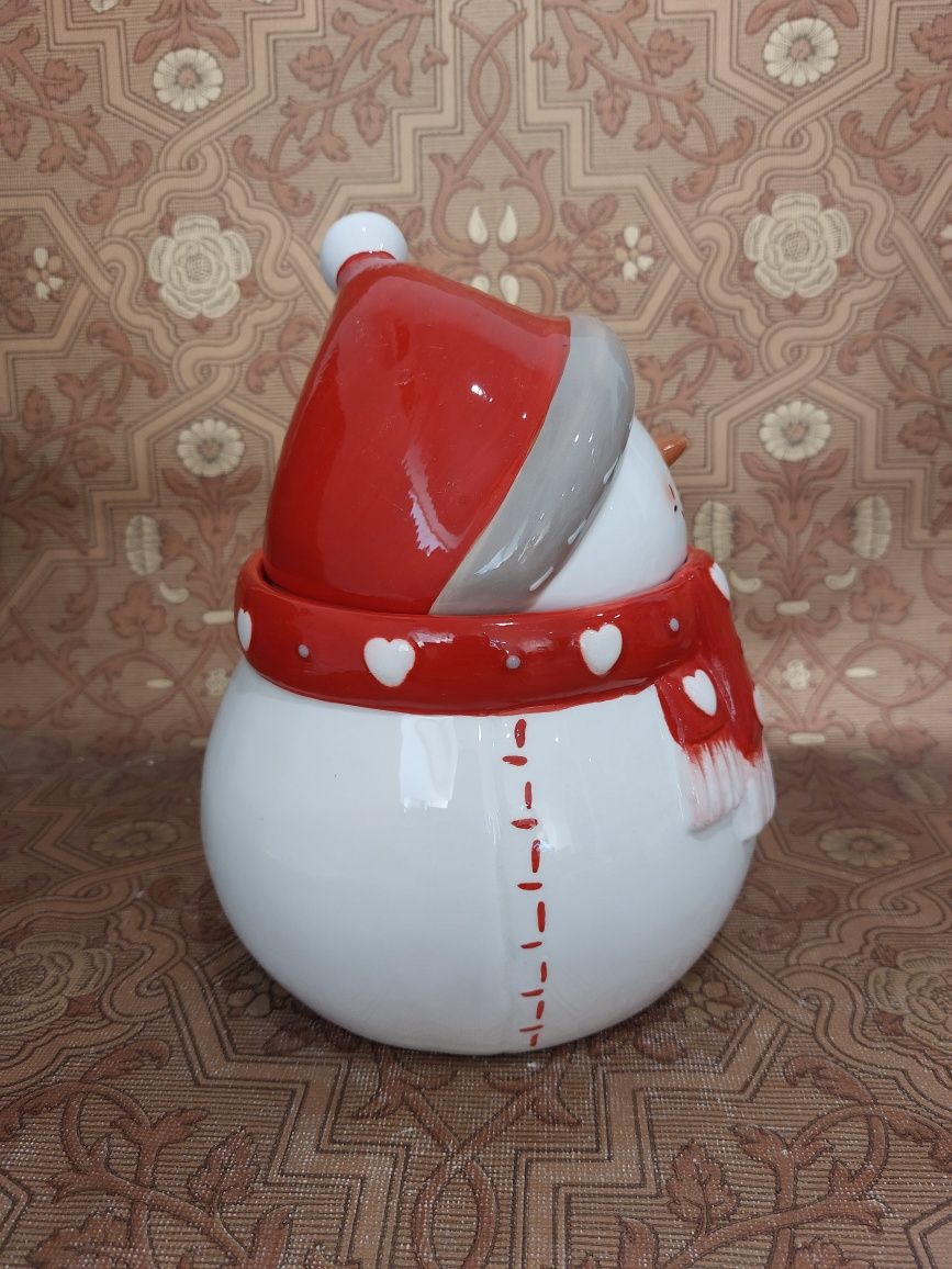 Ceramiczny bałwanek pojemnik na ciastka cukierki słodycze