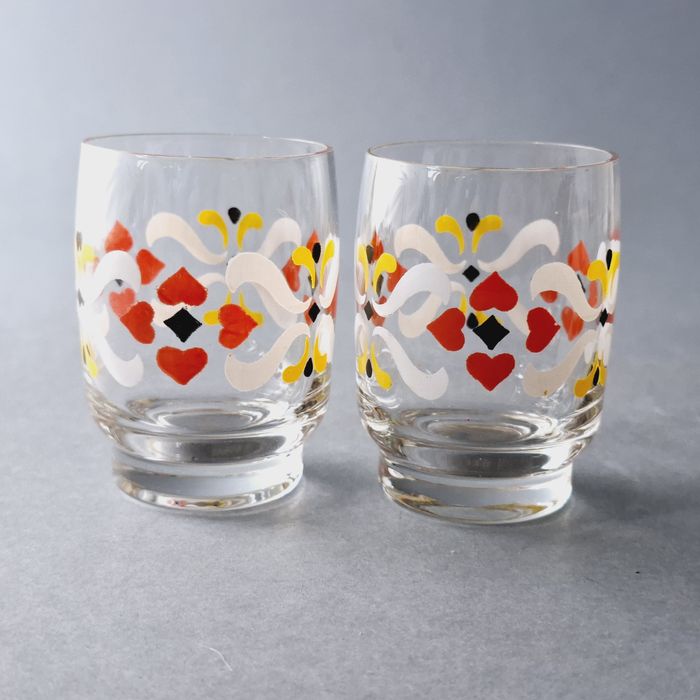 lata 60/70-te piękne kieliszki do wódki 2 szt