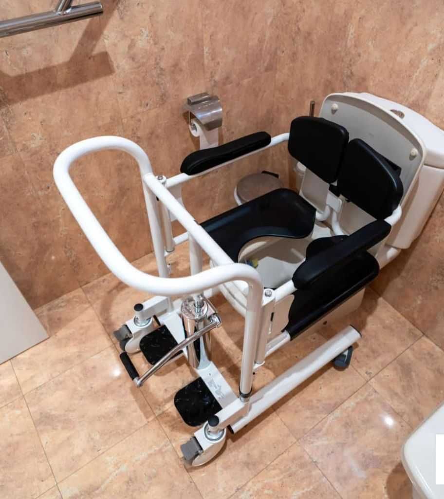 Cadeira de Transferência Sanitária e de Banho – Sensicare 6128-A”